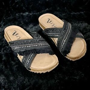 Very G Solar Gypsy Jazz Black Sandal with Rhinestones Size 6 (NWT)